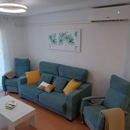 Isabel Apartment *